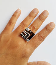 Murano glass square Ring "Quadrone" set in 925 sterling silver