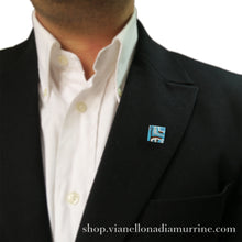 lapel pin Murano glass