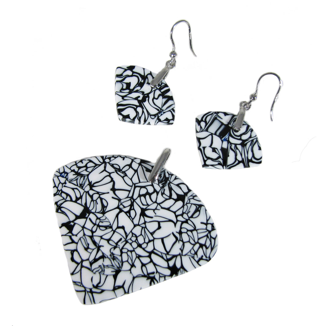 Pendant and earrings set Murano glass